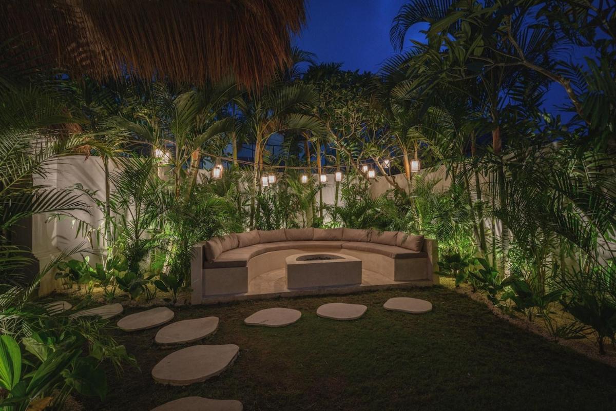 The Jungle - Luxurious & Tropical Concept - 3Br - Central Canggu Exterior photo